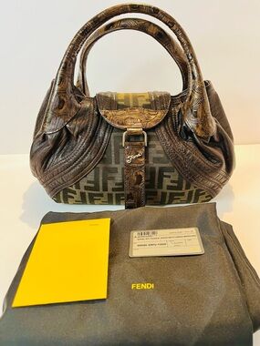 Authentic Fendi Spy Bag Zucca Canvas Leather Brown Vintage 2009 w/ Card Italy